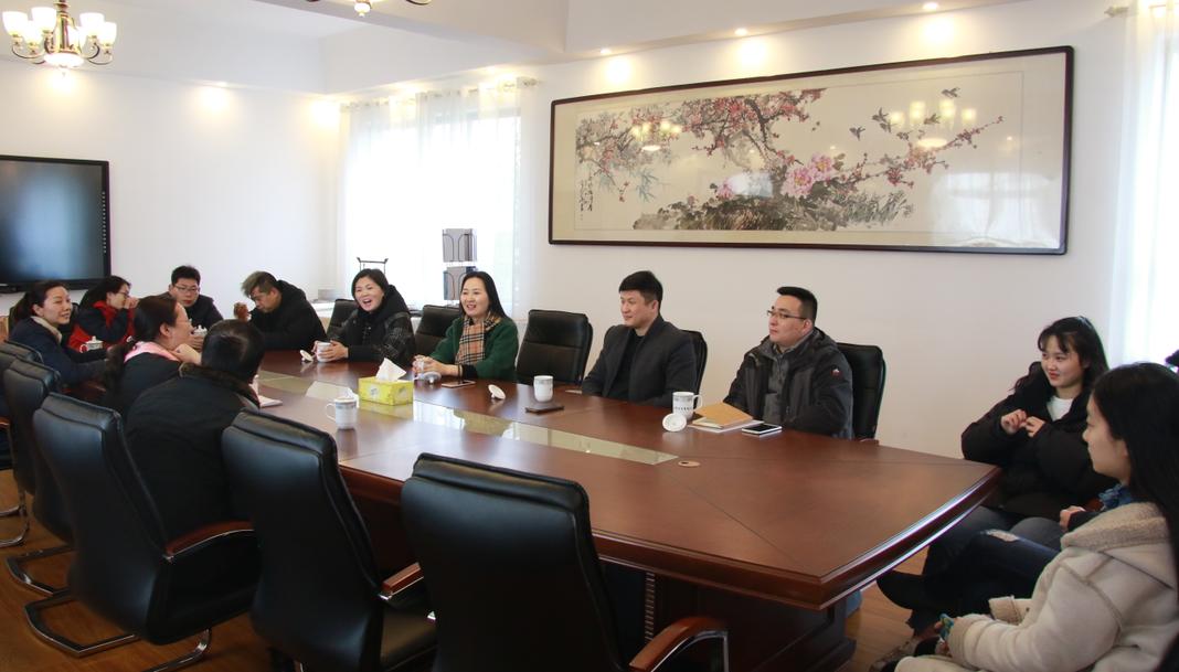 校企合作谋发展 携手双赢谱新篇 ——我校与市演艺集团共同推进校企合作